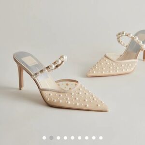 NWT Dolce Vita Katik Pearl Wide Heels - 8.5W